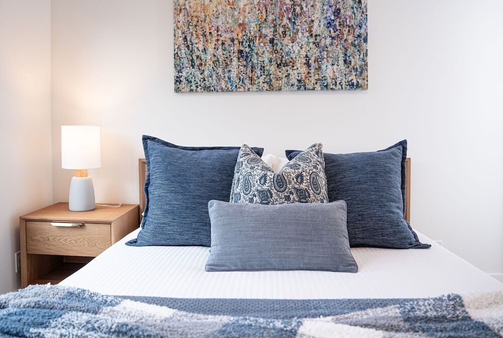 Bluebird Daze by Revelstoke Vacations in Revelstoke, Canada