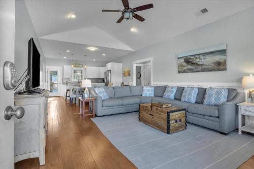 All Summer Long by Oak Island Accommodations - photo 28