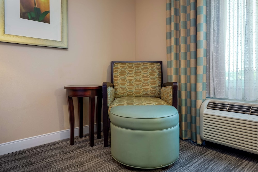 Hilton Garden Inn Mobile West I 65 Airport Blvd - photo 25