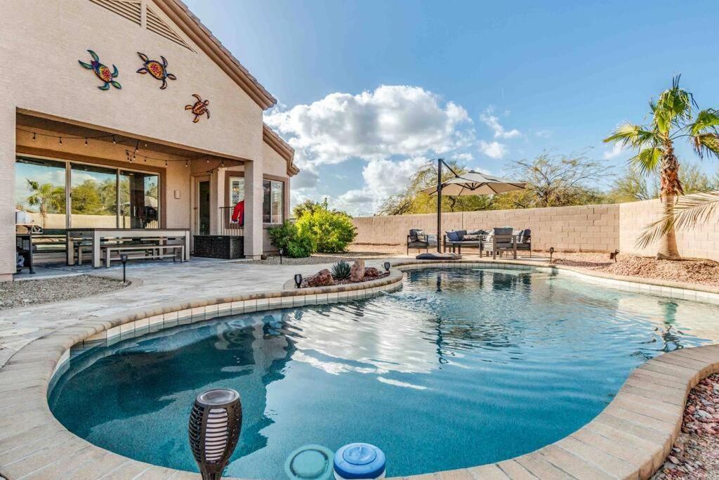 The Oasis Heated pool and games in Liberty, United States