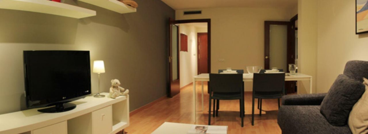 Alguera Apartments Industria — 4-Star Luxury Hotel in Sant Marti, Spain