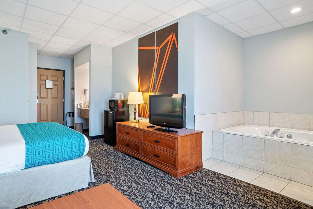 Elevation Inn & Suites Trademark Collection by Wyndham - photo 15