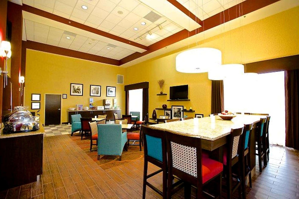 Hampton Inn Atlanta Douglasville - photo 15
