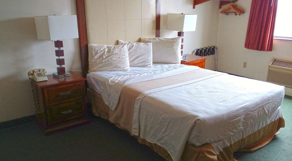 Americas Best Value Inn Zumbrota - photo 9
