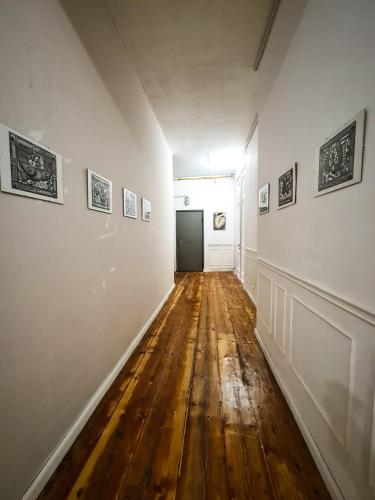 SoLoLiKE Appartment with Balcony N 24