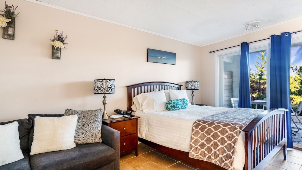 Driftwood Resort - photo 62