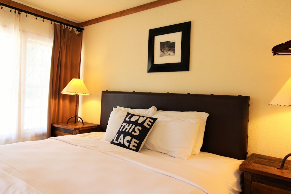 The Maverick Inn - featured photo