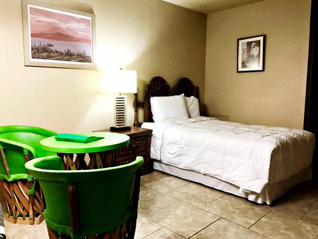 Rio Grande Motel - photo 28