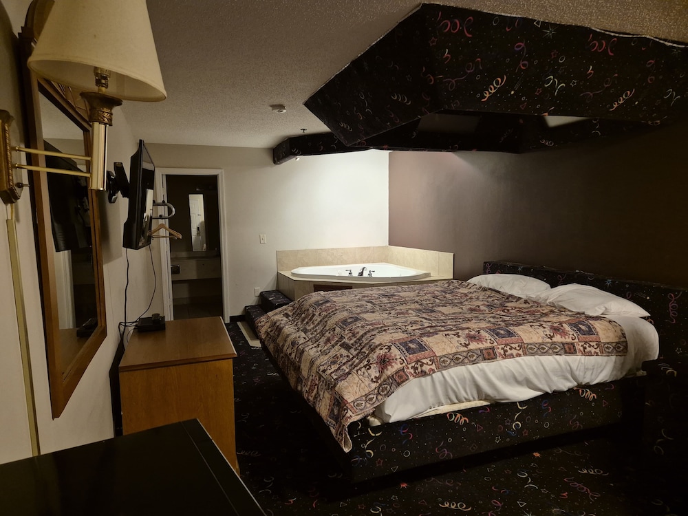 General Bragg Inn & Suites Chickamauga - photo 8