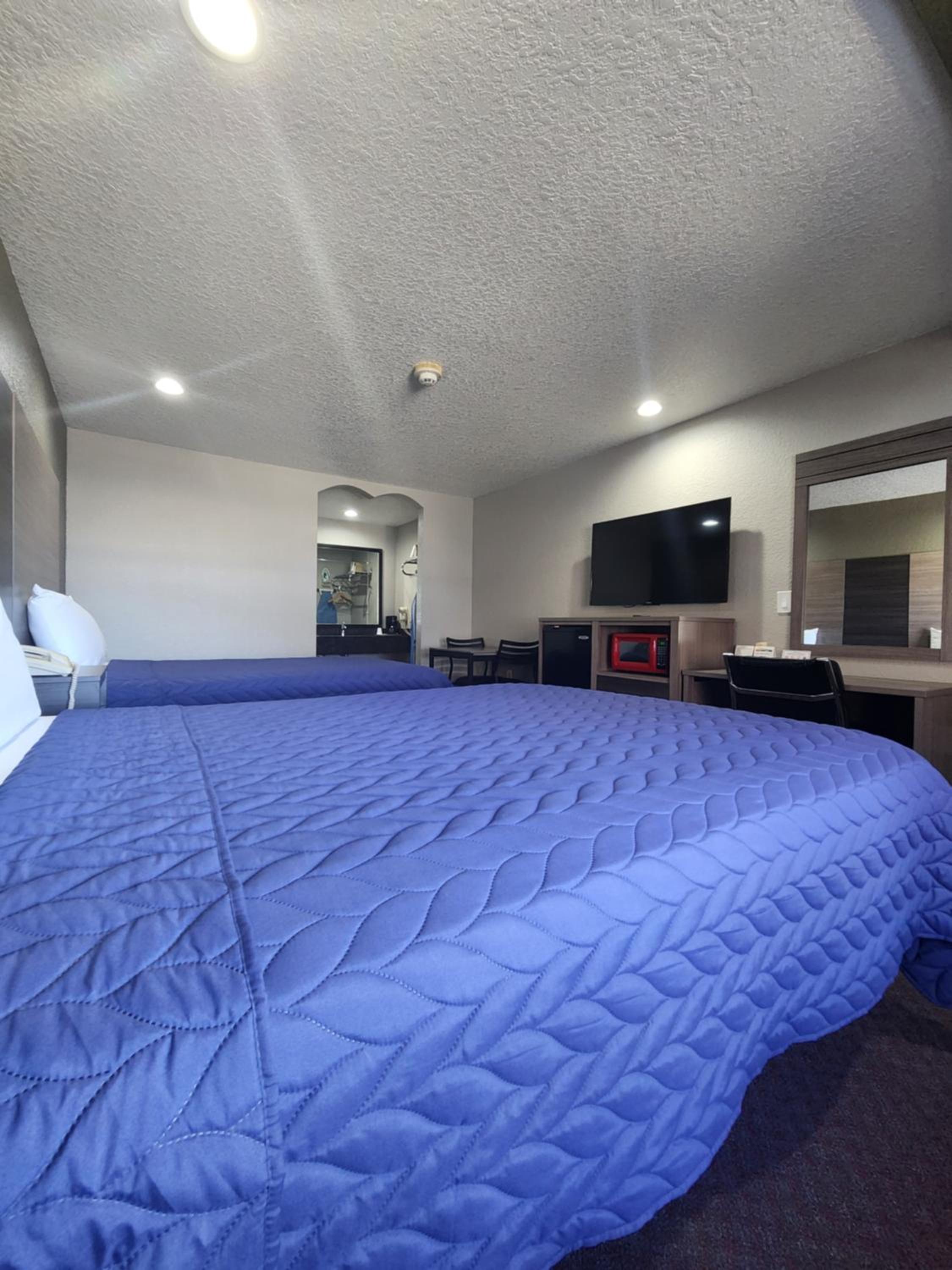 Scottish Inn & Suites — Beaumont — photo 5