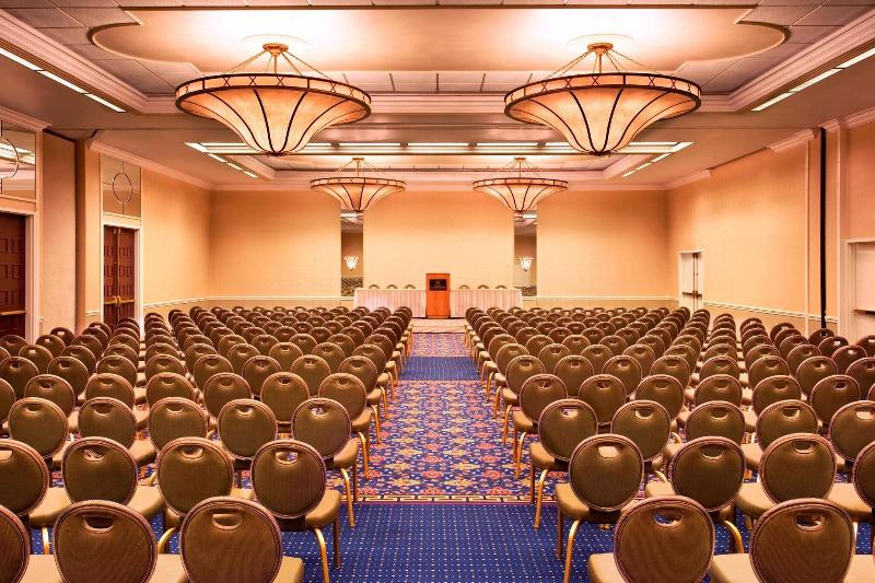 Sheraton Syracuse University Hotel & Conference Center - photo 110