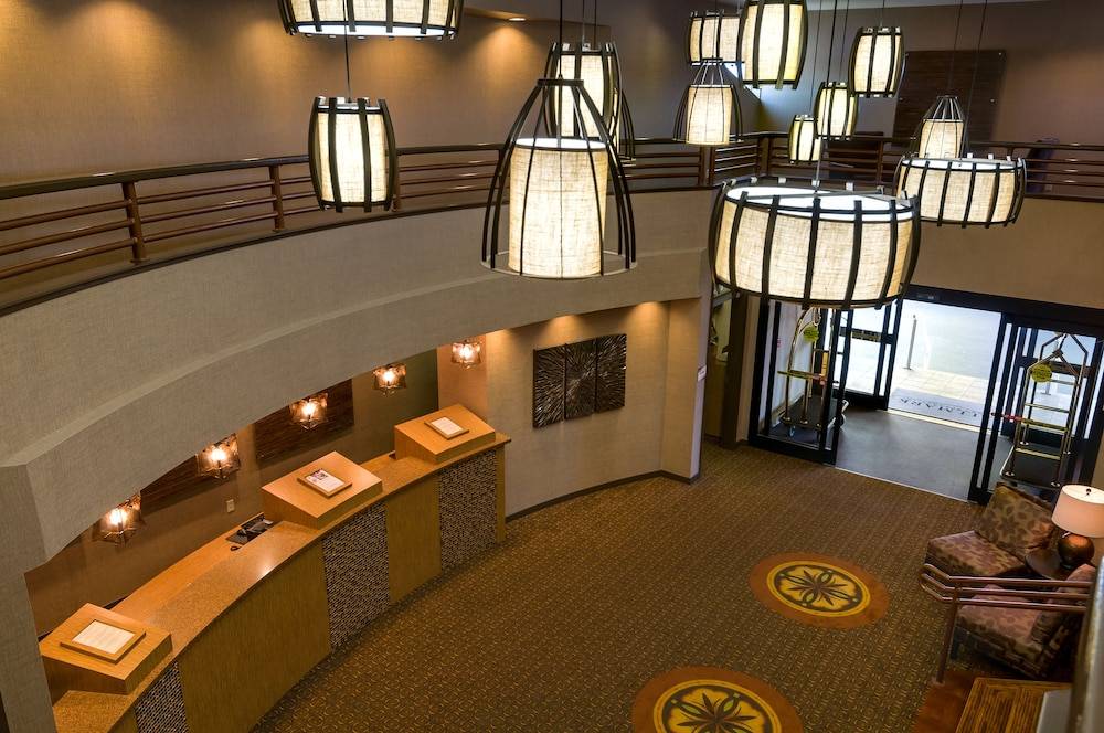 Hallmark Resort Newport - photo 3