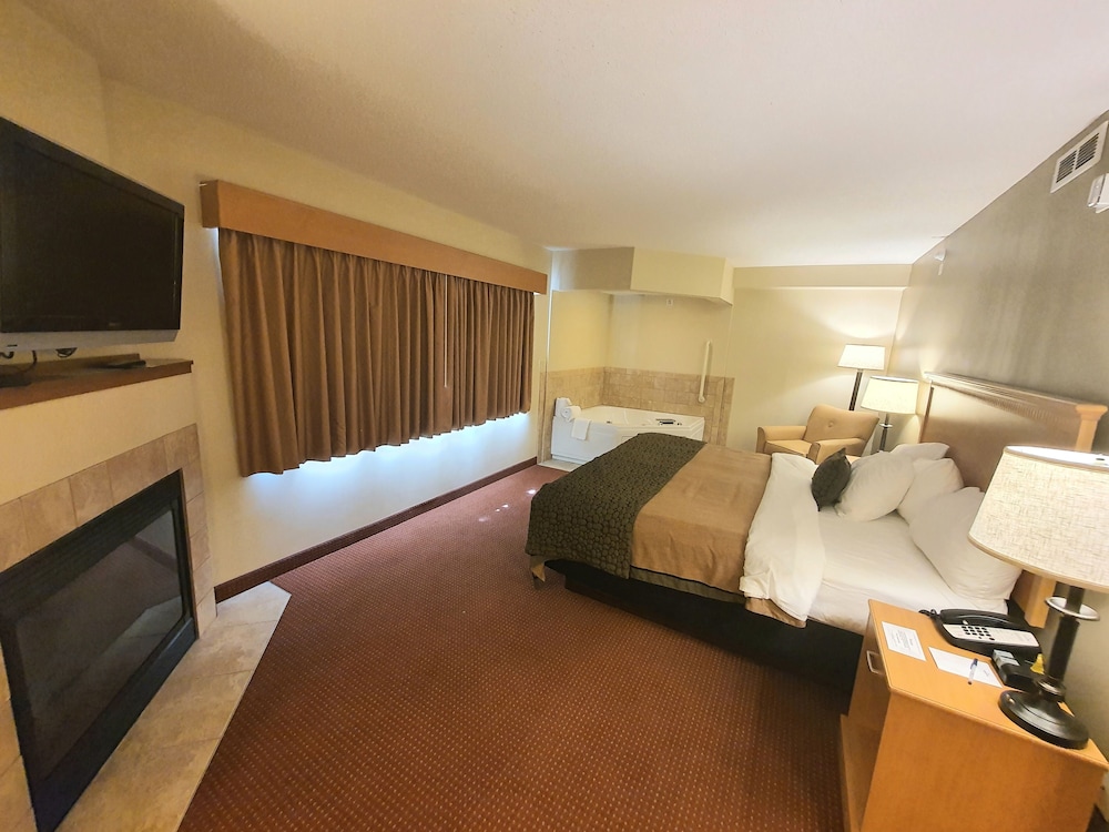 AmeriVu Inn & Suites Waconia - photo 31