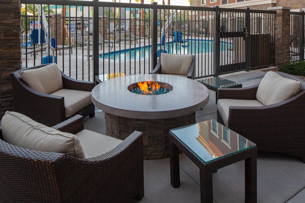 Staybridge Suites Phoenix Biltmore Area by IHG - photo 33