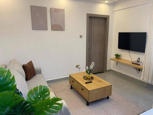 Exquisite Urban Apartment in Kilimani by The Manna Stays — 4-Star Luxury Hotel in Nairobi, Kenya