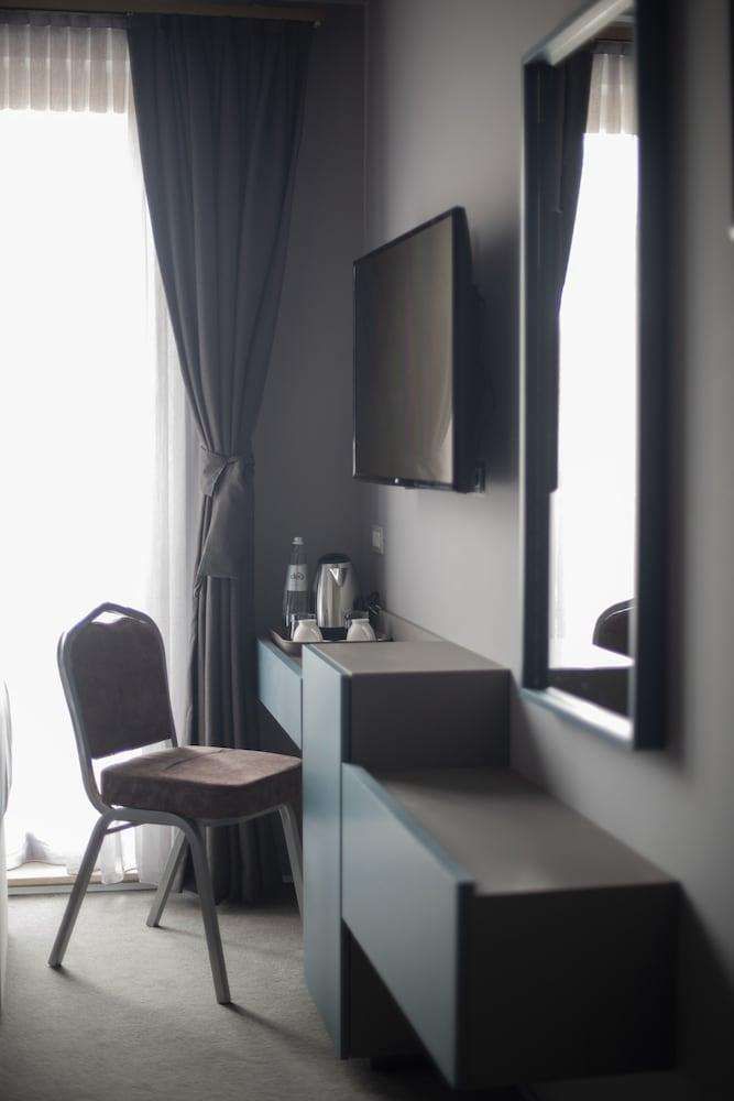 Hotel Opera - carbon neutral hotel in Prishtina
