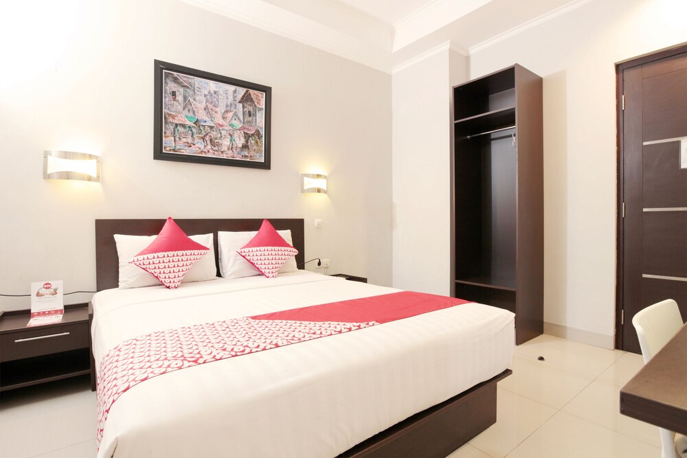 Urbanview Hotel Grand Malabar Bandung