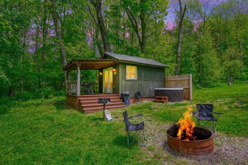 Cypres Caban - carbon neutral hotel in Logan