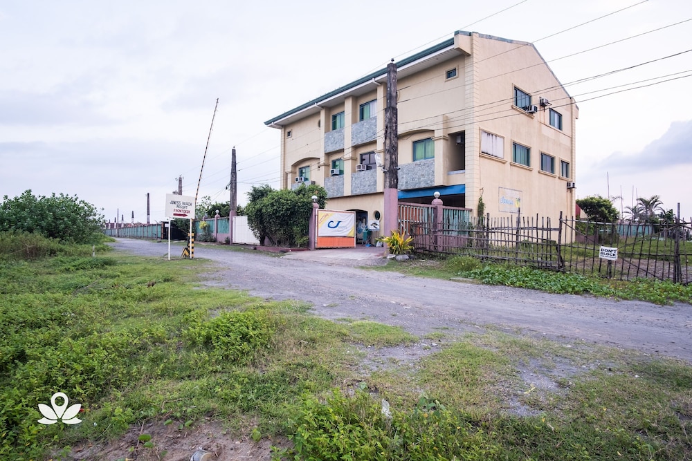 Juness Beach Resort in Morong, Philippines