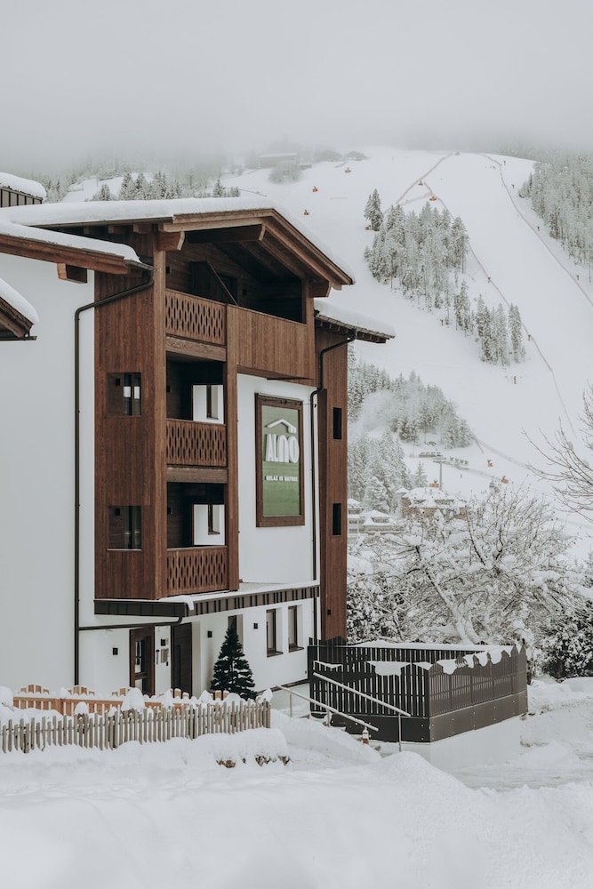 Garni Residence Alnö Adults Only — 4-Star Luxury Hotel in San Vigilio, Italy
