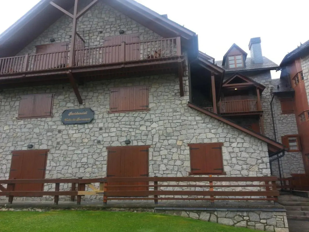 Residencial Valle de Benasque — 4-Star Luxury Hotel in Benasque, Spain