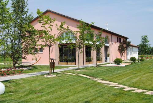 Agriturismo Ca' Beatrice Venice Airport — 4-Star Luxury Hotel in Venice, Italy