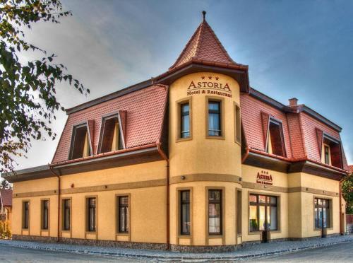 Astoria Hotel & Restaurant in Toplita, Romania