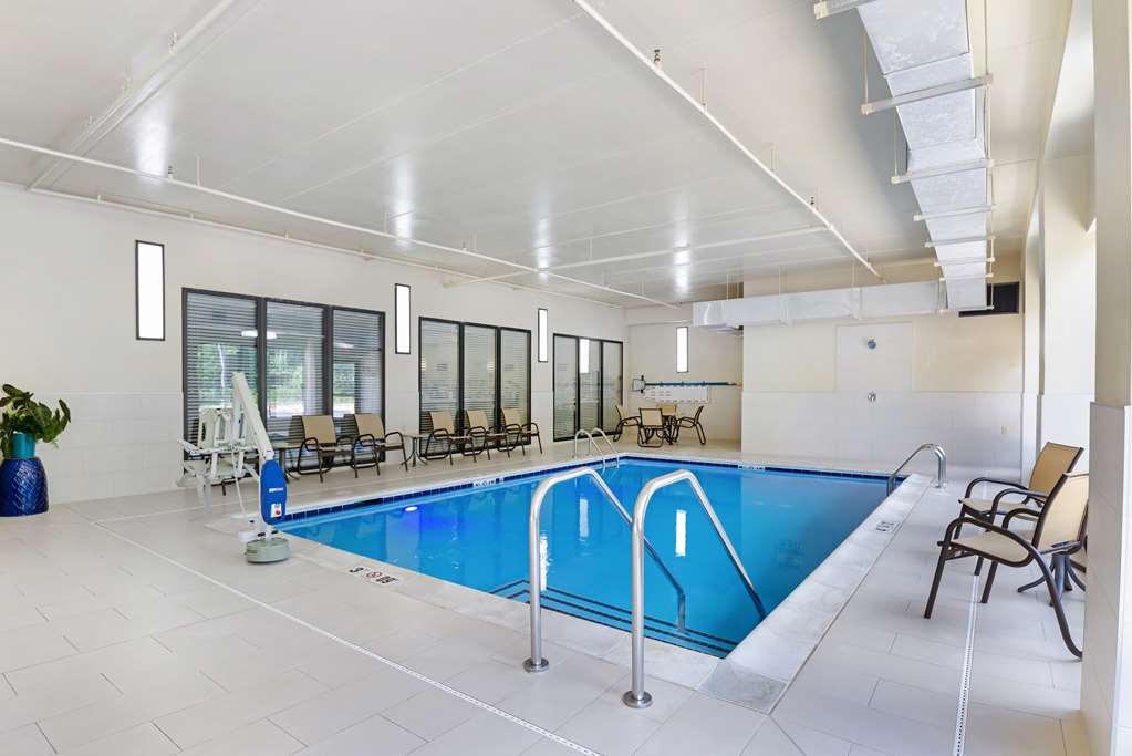 Best Western Plus Thornburg Inn & Suites - photo 35