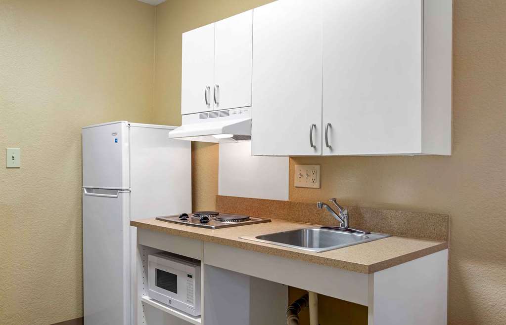 Extended Stay America Select Suites Atlanta Morrow - photo 28