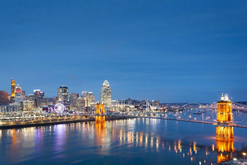 Cincinnati Marriott at RiverCenter - photo 3