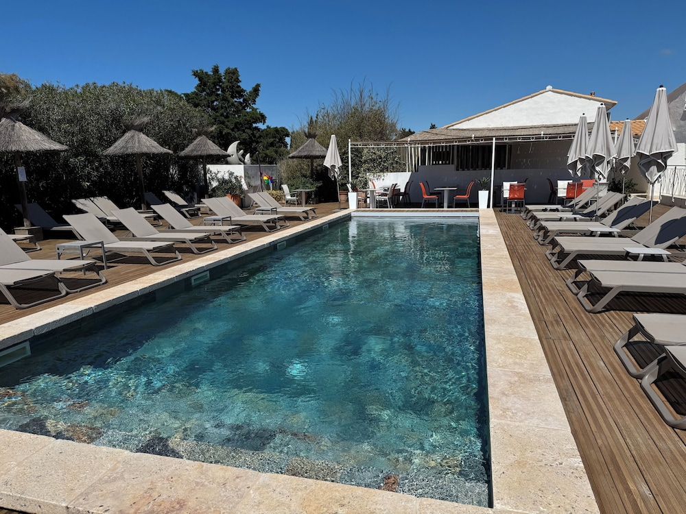 Le Mas de Cocagne in Saintes-Maries-De-La-Mer, France