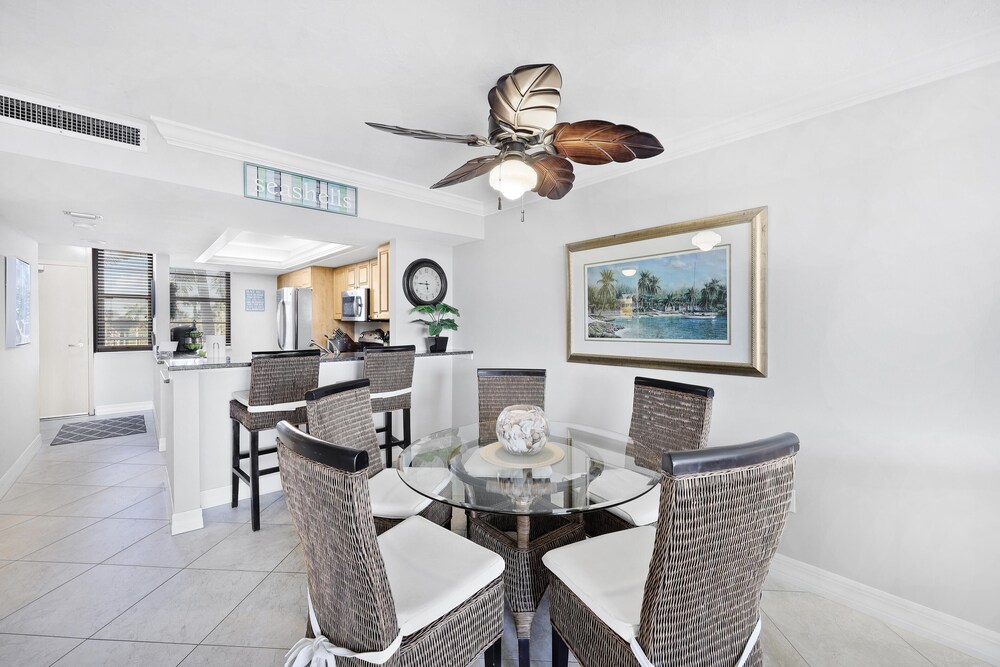 Beachfront condo in resort style community with pool - photo 37