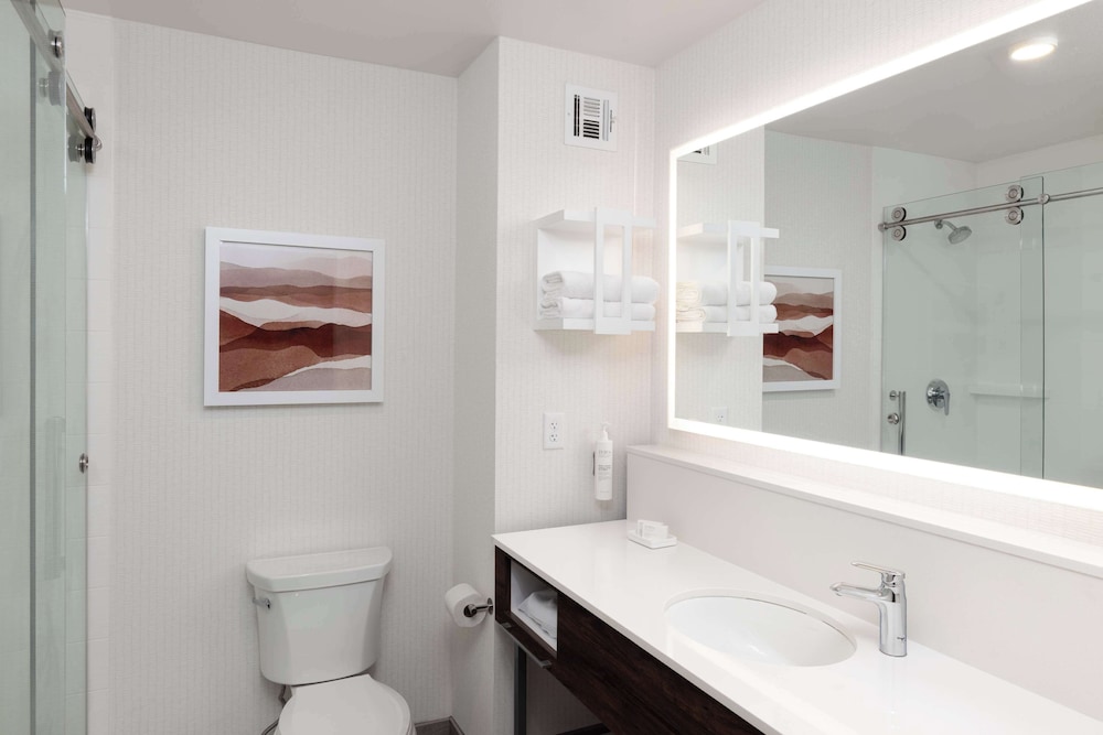 Hampton Inn & Suites Yuba City - photo 16
