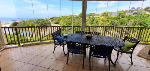 Praslin 10 6 Sleeper Panoramic Sea & Lagoon Views — 4-Star Luxury Hotel in Margate, South Africa