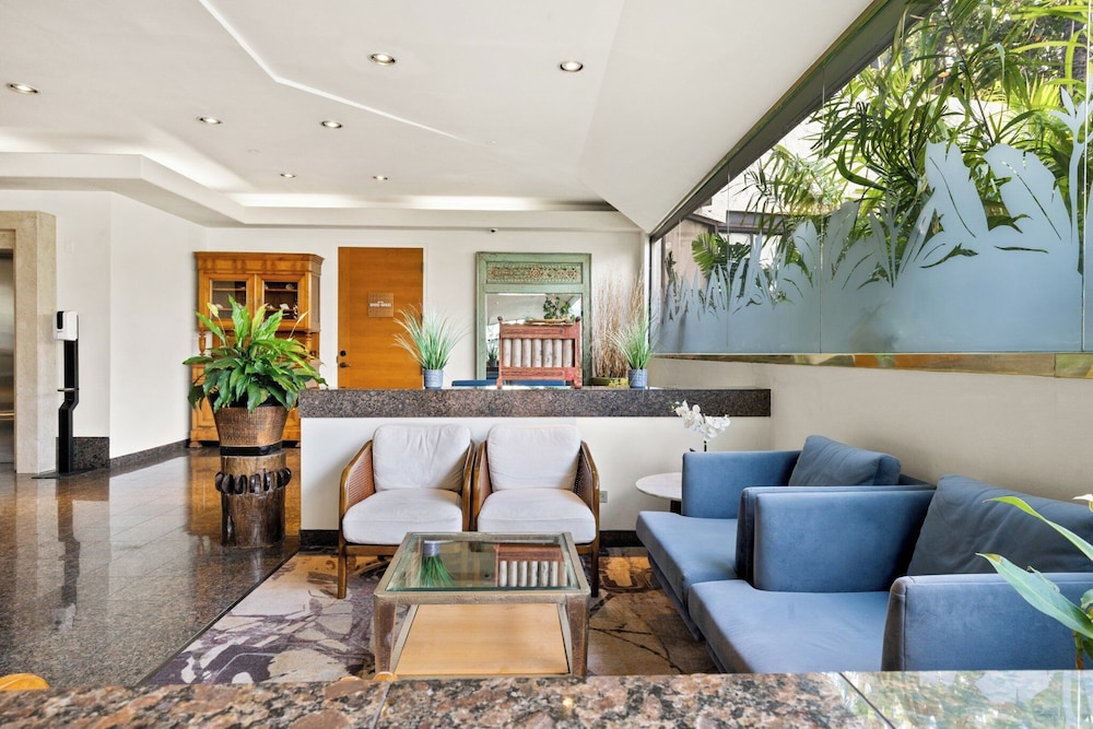 Luana Waikiki Hotel & Suites - photo 159