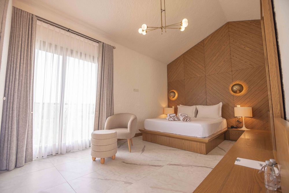 June Hotel — Alacati — photo 5