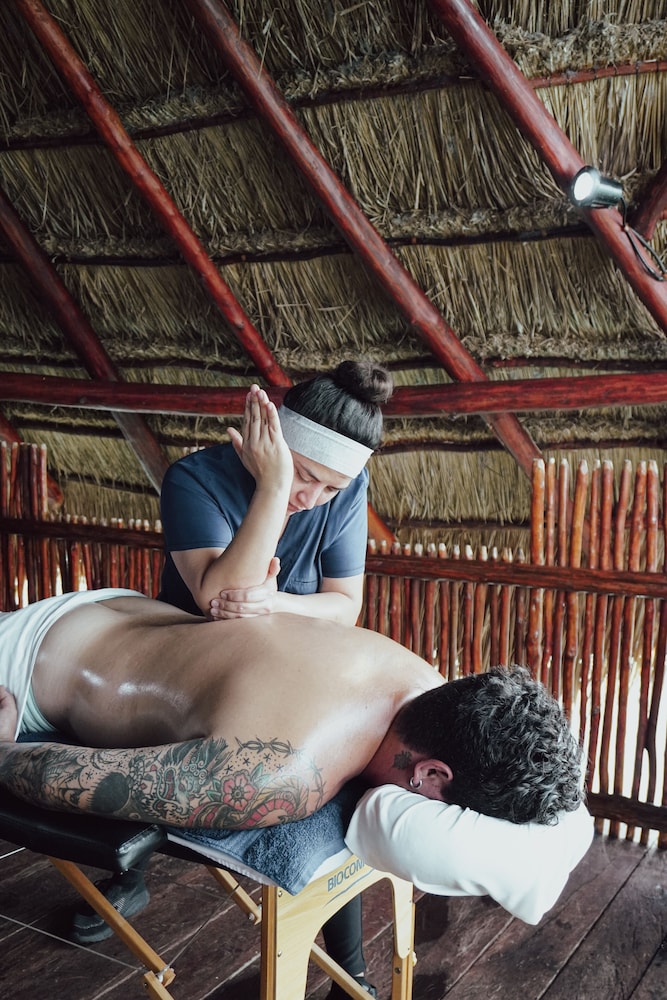 Massage in accommodation