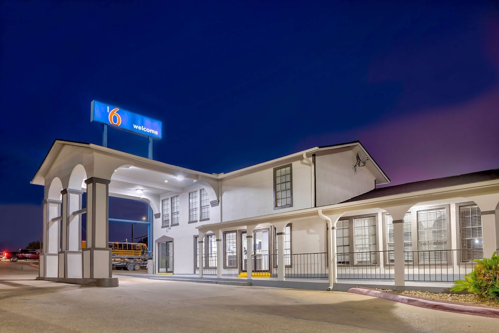 Motel 6 Bryan TX College Station - photo 34