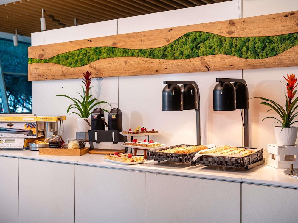 מזון ומשקאות