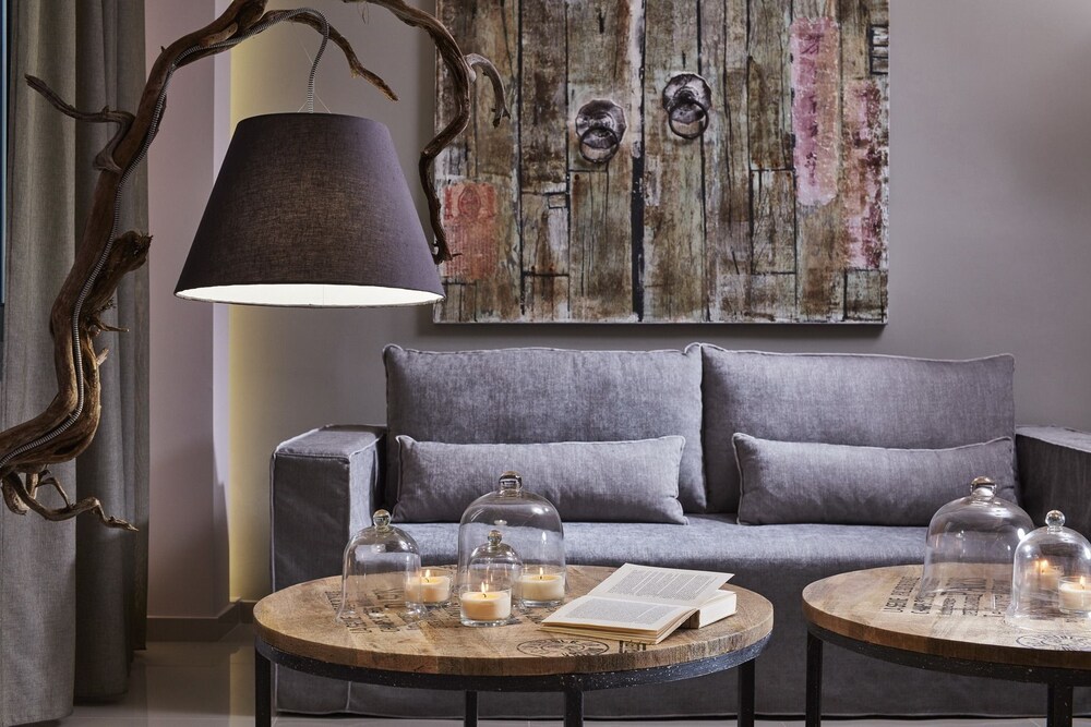 The Gardens Gallery Hotel — Xylokastro
