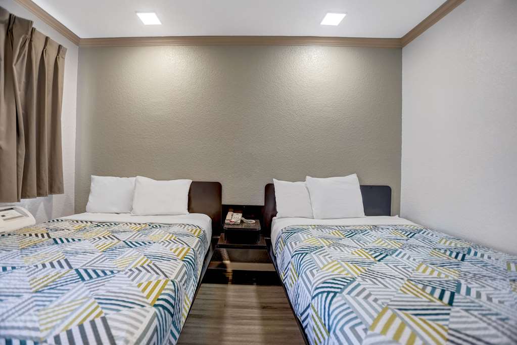 Motel 6 Red Bluff CA - photo 15