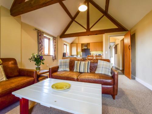 Cider House Oosland Farm — 4-Star Luxury Hotel in Bidford-On-Avon, United Kingdom
