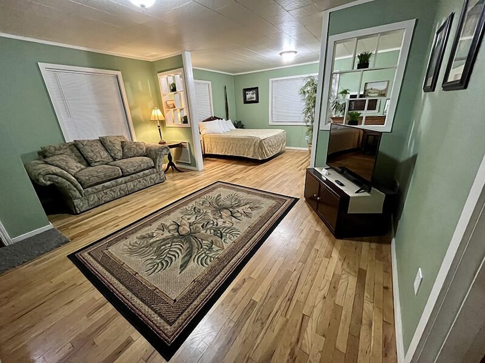 Cascade Motel - photo 33