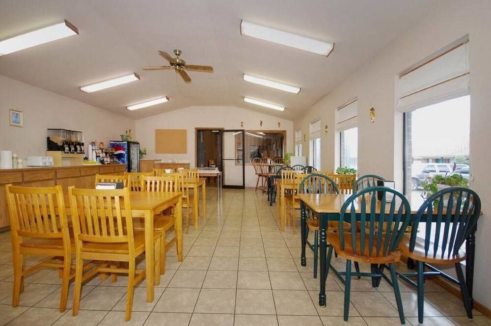 Oakhill Inn Tahlequah - photo 23