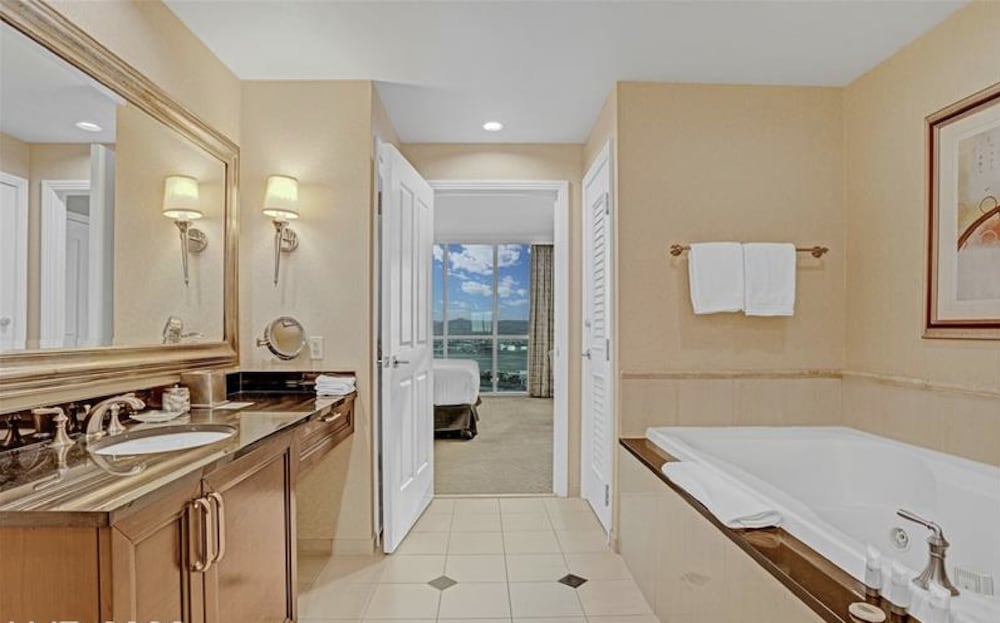 MGM Vegas Signature Suites Collection - photo 54