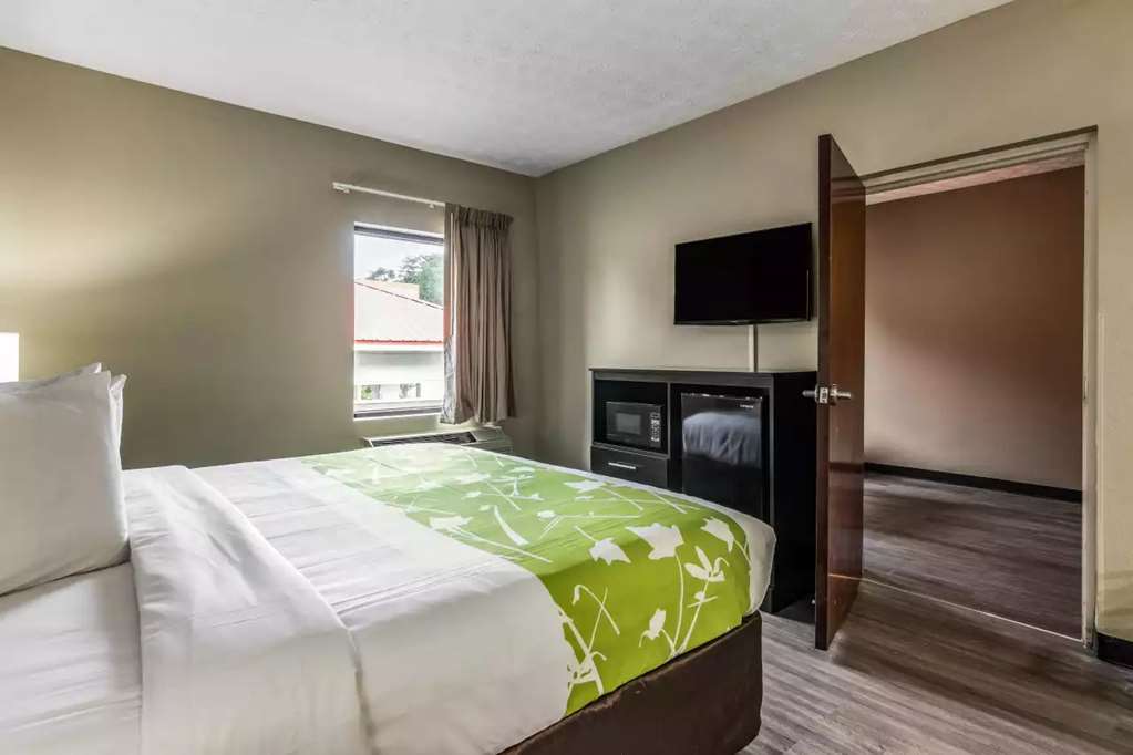 Americas Best Value Inn Opelika - photo 23