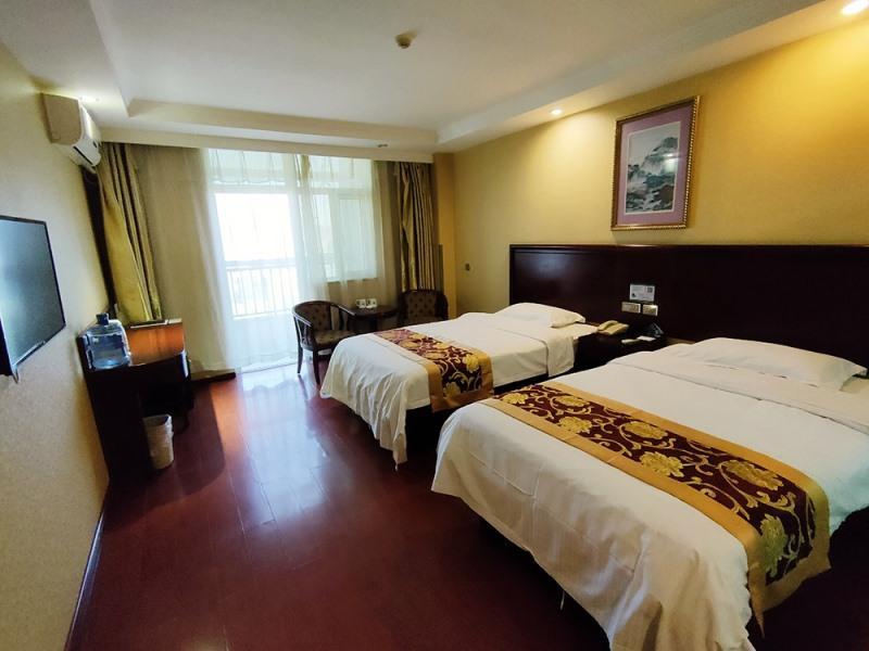 7Days Premium Xingtai Railway Station Tianyi Street Branch — hotel in Xingtai
