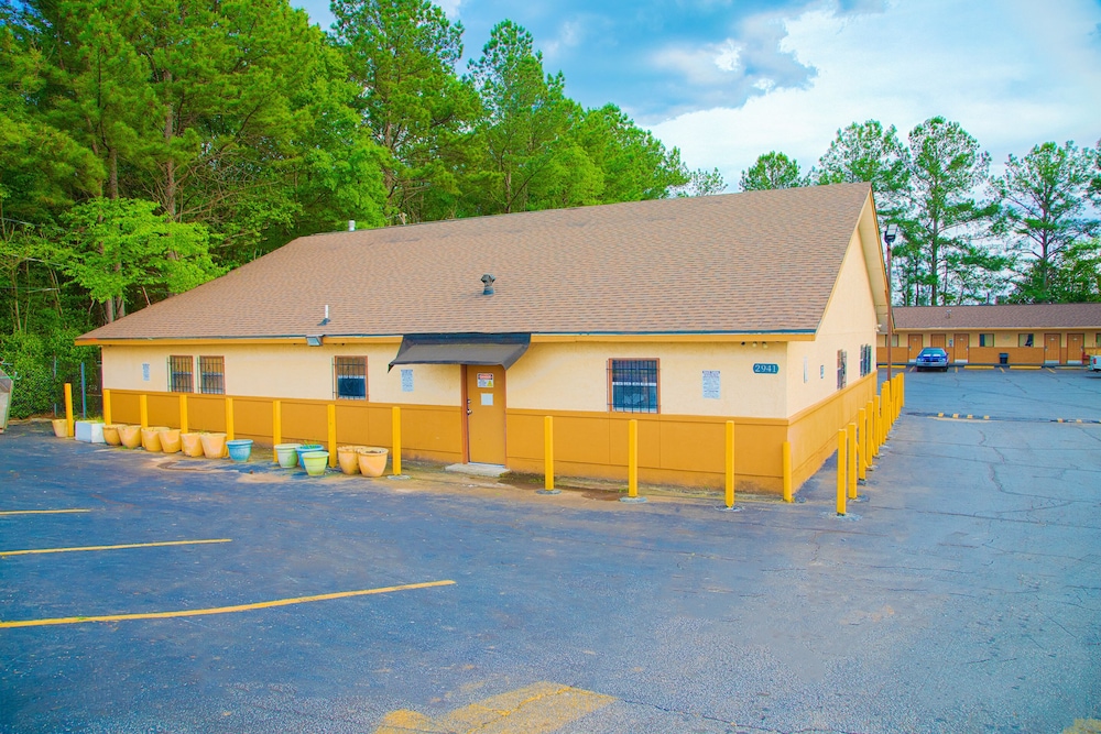 OYO Hotel I 20 Decatur East Atlanta - photo 25