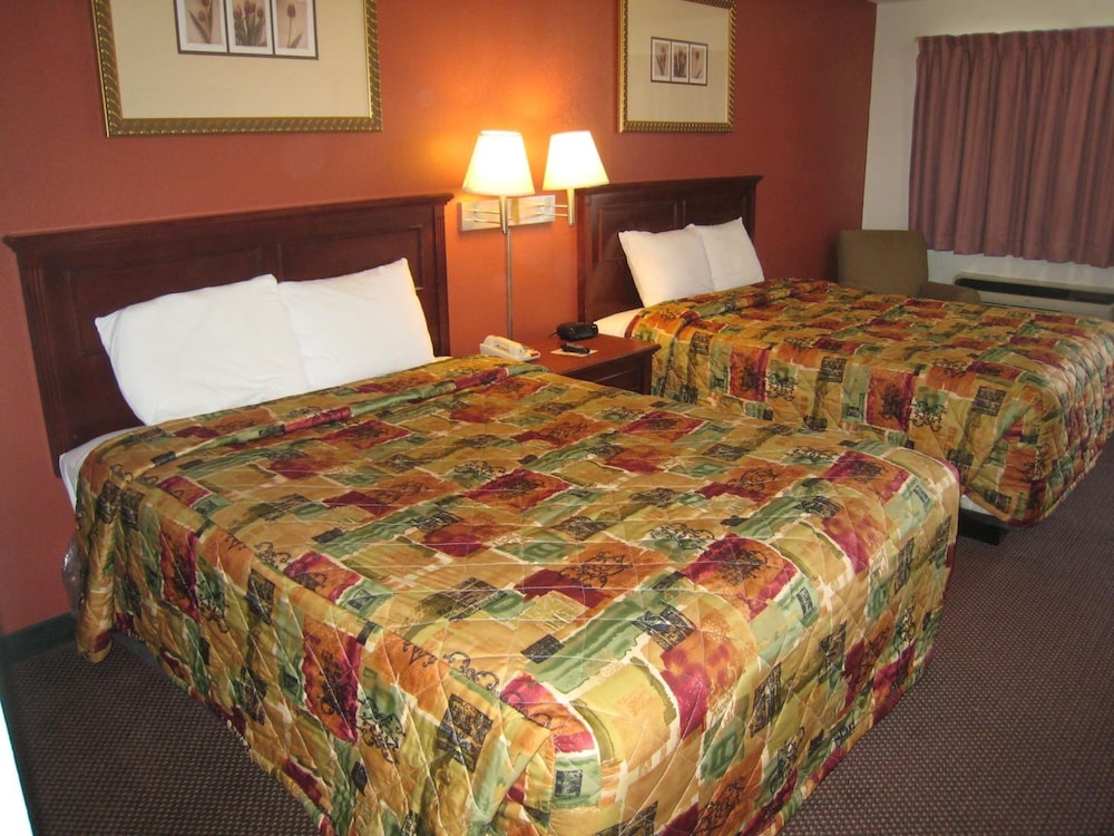 Motel 8 - photo 8