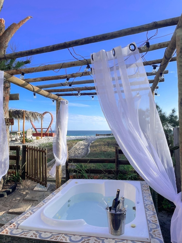 Pe Na Areia — Arraial Do Cabo